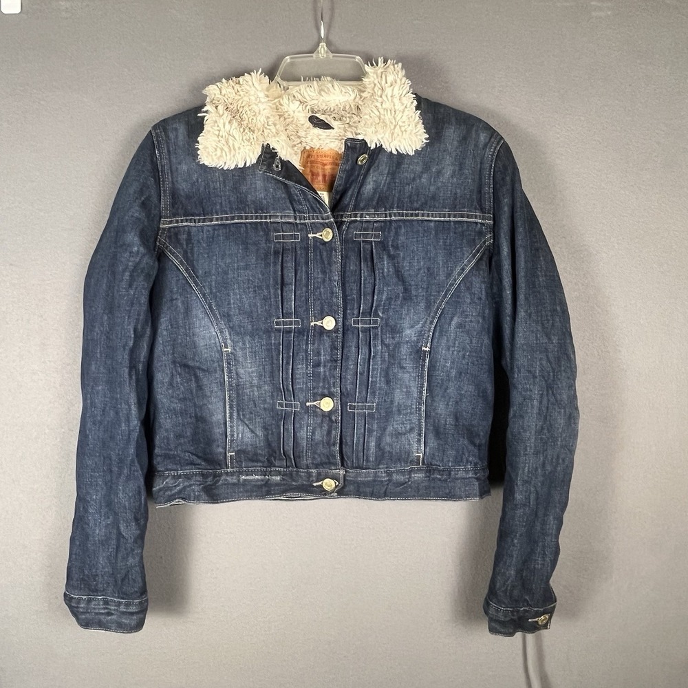 Levi's‎ Sherpa Trucker Jacket Dark Rinse Women's Size Medium